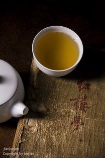 茶產(chǎn)品靜物攝影 場景構(gòu)建與商業(yè)創(chuàng)意策劃